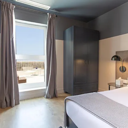 The Barrister Hotel 4*