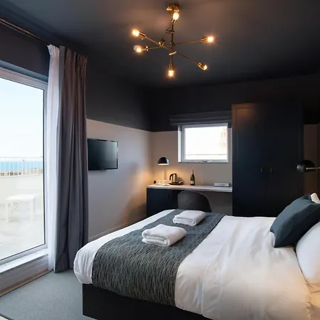 Hotel The Barrister 4*
